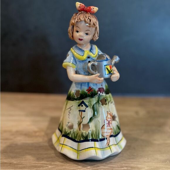 Tea Light Holder Ceramic Girl Painted Dress with Cats - Picture 1 of 8